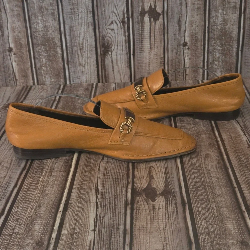 Tory Burch good scuff